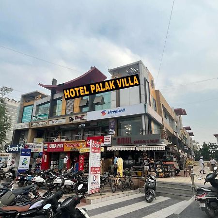 Hotel Palak Villa 阿穆达巴 外观 照片